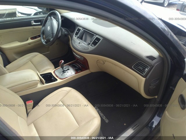 Photo 4 VIN: KMHGC4DD7CU184369 - HYUNDAI GENESIS 