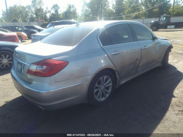 Photo 3 VIN: KMHGC4DD7CU188731 - HYUNDAI GENESIS 