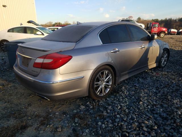 Photo 3 VIN: KMHGC4DD8CU167449 - HYUNDAI GENESIS 3. 