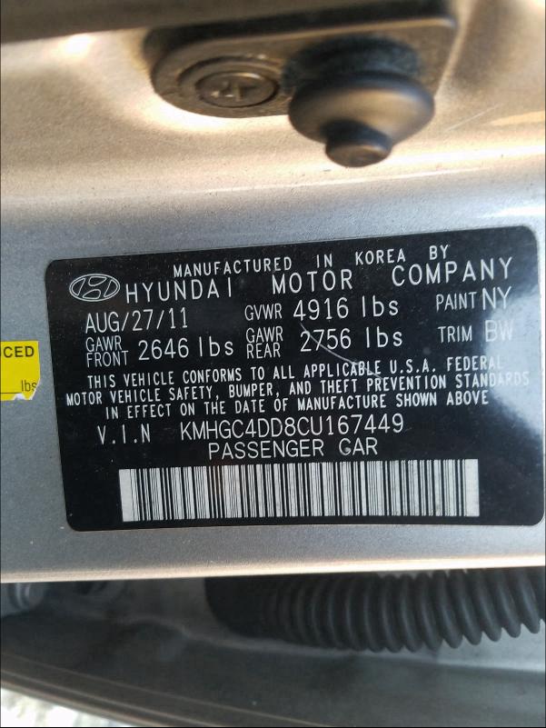 Photo 9 VIN: KMHGC4DD8CU167449 - HYUNDAI GENESIS 3. 