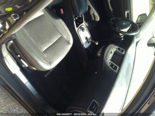 Photo 4 VIN: KMHGC4DD8CU204757 - HYUNDAI GENESIS 