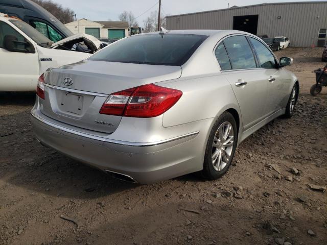 Photo 3 VIN: KMHGC4DD9CU168142 - HYUNDAI GENESIS 