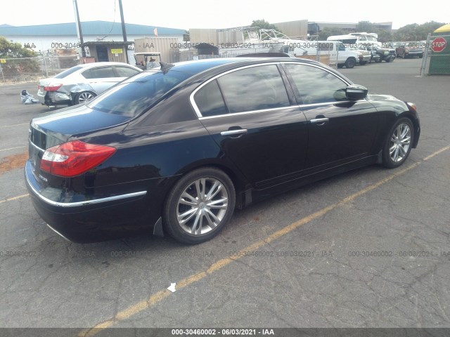 Photo 3 VIN: KMHGC4DD9CU185698 - HYUNDAI GENESIS 