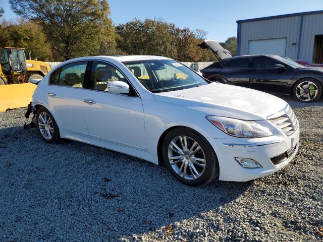 Photo 3 VIN: KMHGC4DD9EU263643 - HYUNDAI GENESIS 