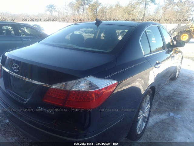 Photo 3 VIN: KMHGC4DE1AU086458 - HYUNDAI GENESIS 