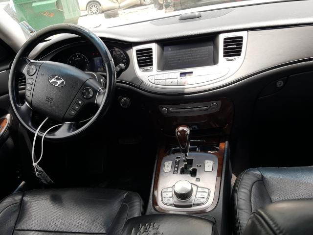 Photo 8 VIN: KMHGC4DE1BU131075 - HYUNDAI GENESIS 3. 