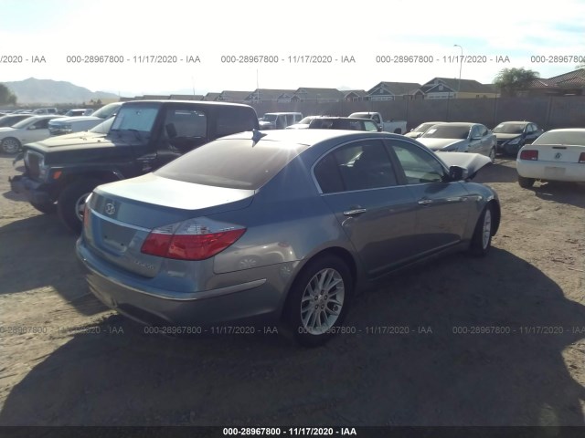 Photo 3 VIN: KMHGC4DE2BU118299 - HYUNDAI GENESIS 