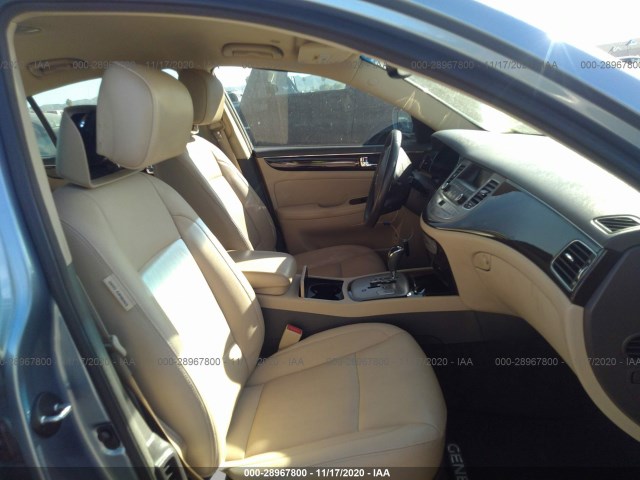 Photo 4 VIN: KMHGC4DE2BU118299 - HYUNDAI GENESIS 