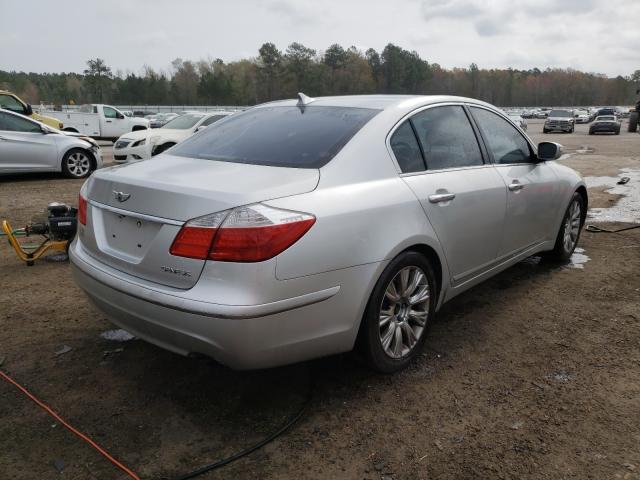 Photo 3 VIN: KMHGC4DE3AU100554 - HYUNDAI GENESIS 