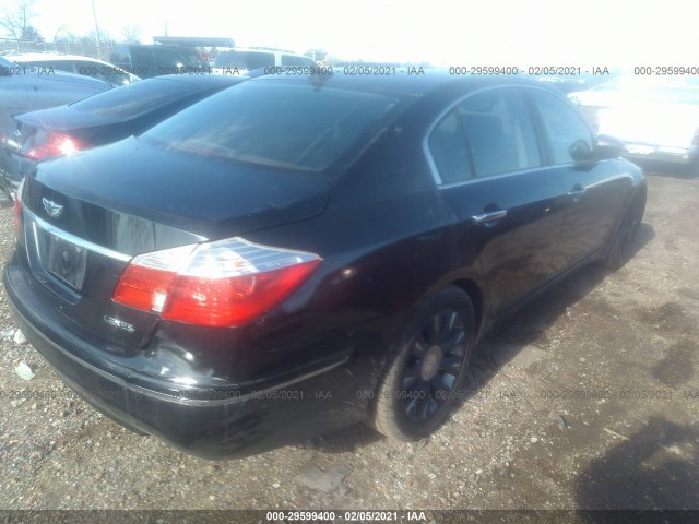 Photo 3 VIN: KMHGC4DE3BU123267 - HYUNDAI GENESIS 