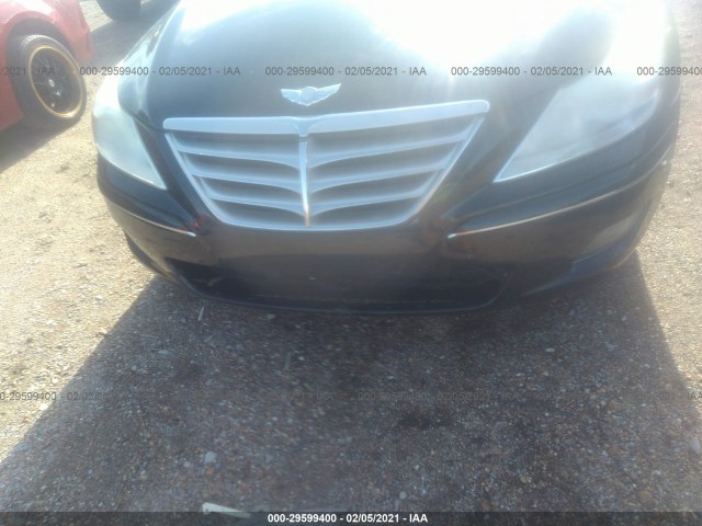 Photo 5 VIN: KMHGC4DE3BU123267 - HYUNDAI GENESIS 