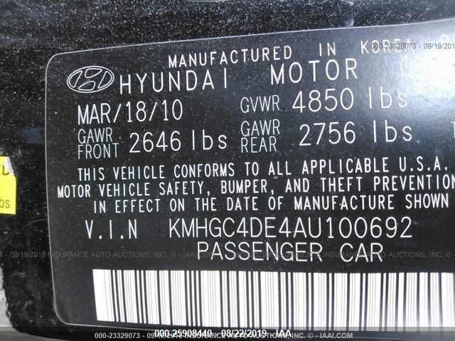 Photo 8 VIN: KMHGC4DE4AU100692 - HYUNDAI GENESIS 