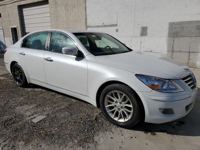 Photo 3 VIN: KMHGC4DE4BU138411 - HYUNDAI GENESIS 