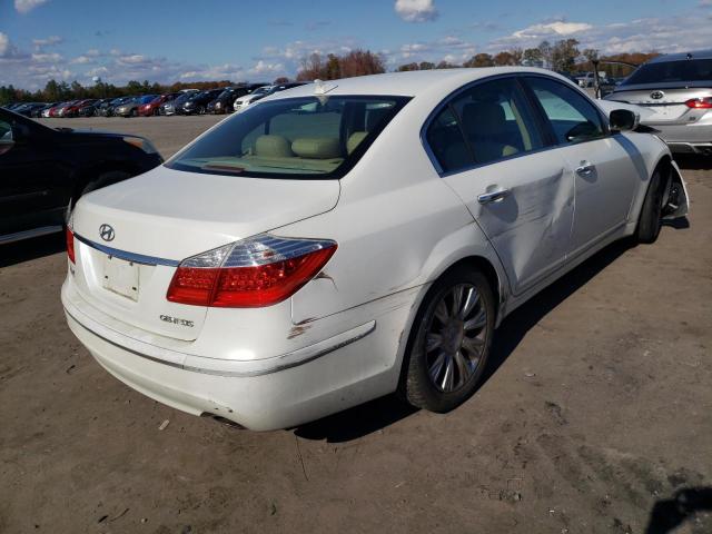 Photo 3 VIN: KMHGC4DE5BU113081 - HYUNDAI GENESIS 3. 