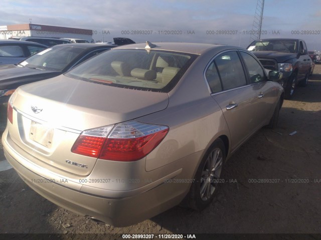 Photo 3 VIN: KMHGC4DE5BU138336 - HYUNDAI GENESIS 