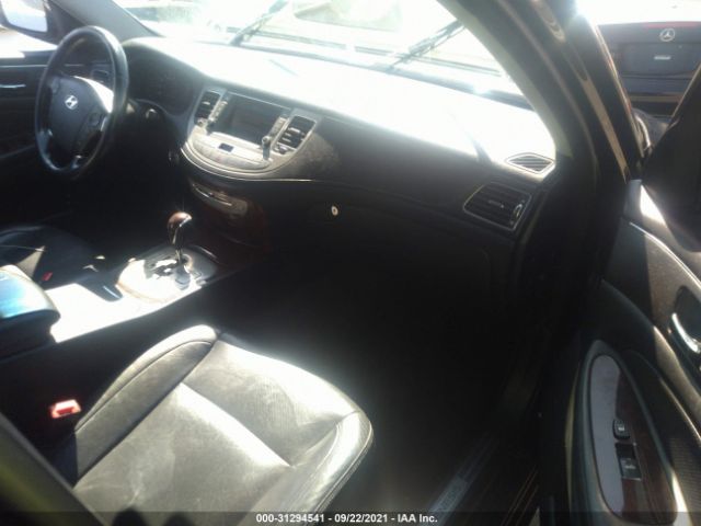 Photo 4 VIN: KMHGC4DE6BU139348 - HYUNDAI GENESIS 