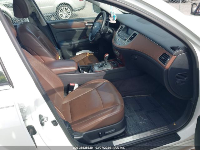 Photo 4 VIN: KMHGC4DE7BU118248 - HYUNDAI GENESIS 