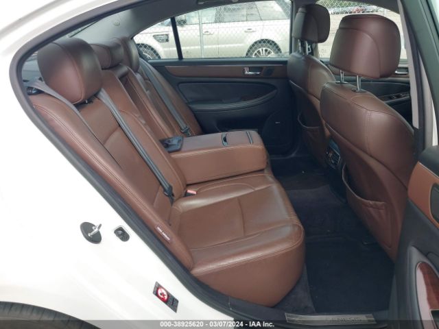 Photo 7 VIN: KMHGC4DE7BU118248 - HYUNDAI GENESIS 