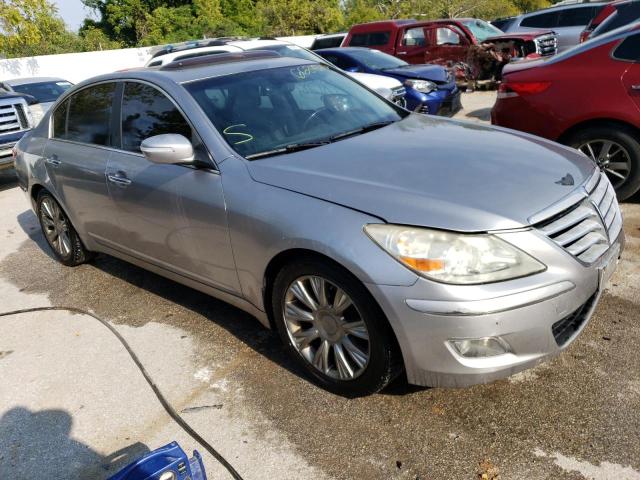 Photo 3 VIN: KMHGC4DE8AU075280 - HYUNDAI GENESIS 3. 