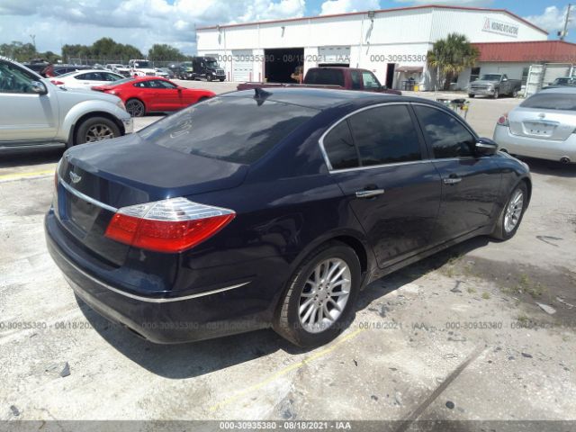 Photo 3 VIN: KMHGC4DE8BU145281 - HYUNDAI GENESIS 