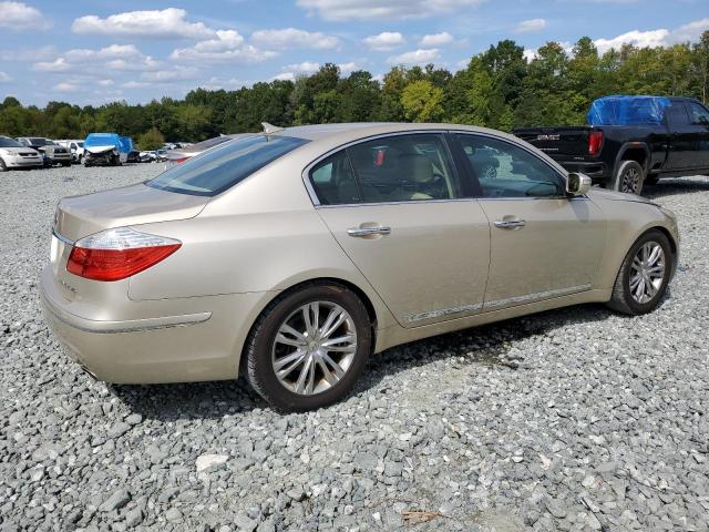 Photo 2 VIN: KMHGC4DF0AU105932 - HYUNDAI GENESIS 4. 