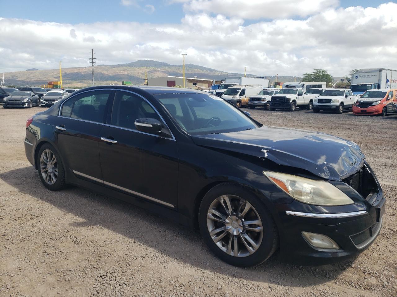 Photo 3 VIN: KMHGC4DF0CU163476 - HYUNDAI GENESIS 