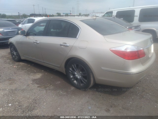 Photo 2 VIN: KMHGC4DF1AU070592 - HYUNDAI GENESIS 