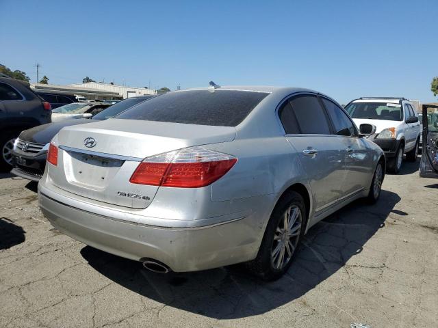 Photo 2 VIN: KMHGC4DF1AU090423 - HYUNDAI GENESIS 4. 