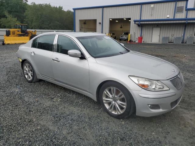 Photo 3 VIN: KMHGC4DF1BU128833 - HYUNDAI GENESIS 