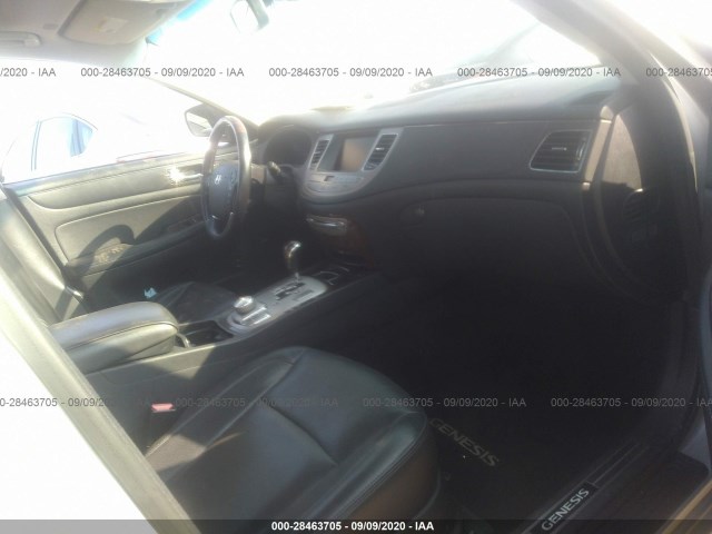 Photo 4 VIN: KMHGC4DF2AU107293 - HYUNDAI GENESIS 