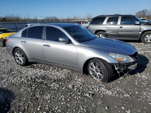 Photo 3 VIN: KMHGC4DF3BU116229 - HYUNDAI GENESIS 