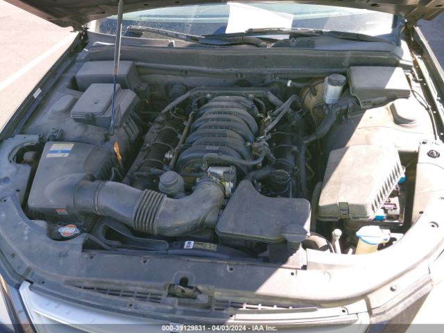 Photo 9 VIN: KMHGC4DF3BU120040 - HYUNDAI GENESIS 