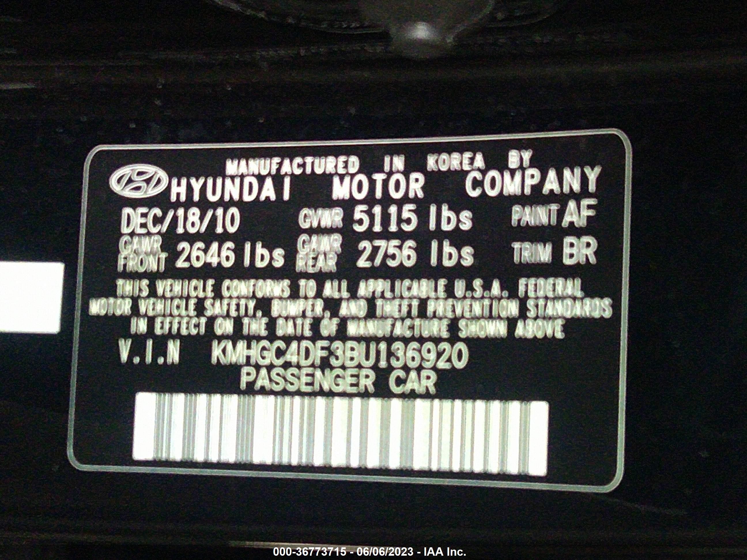 Photo 8 VIN: KMHGC4DF3BU136920 - HYUNDAI GENESIS 