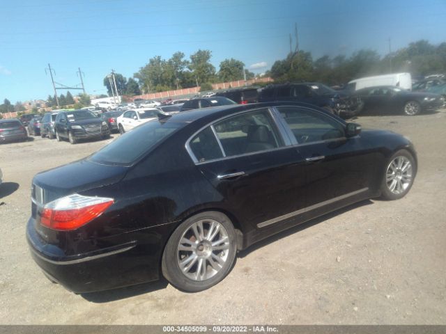 Photo 3 VIN: KMHGC4DF4BU120399 - HYUNDAI GENESIS 