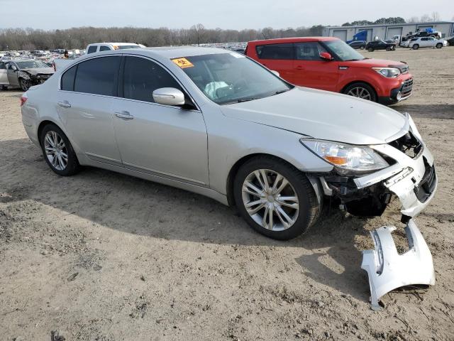 Photo 3 VIN: KMHGC4DF4BU127613 - HYUNDAI GENESIS 4. 