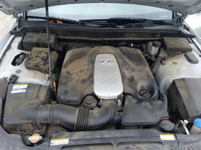 Photo 6 VIN: KMHGC4DF5BU129855 - HYUNDAI GENESIS 4. 