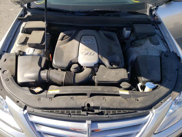 Photo 10 VIN: KMHGC4DF6AU071852 - HYUNDAI GENESIS 4. 