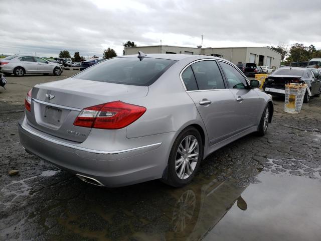 Photo 3 VIN: KMHGC4DF6CU211448 - HYUNDAI GENESIS 4. 