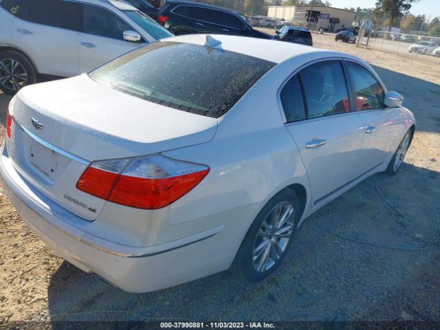 Photo 3 VIN: KMHGC4DF7BU128044 - HYUNDAI GENESIS 