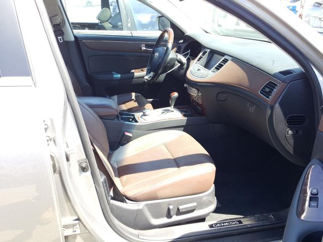 Photo 4 VIN: KMHGC4DF7BU133325 - HYUNDAI GENESIS 4. 