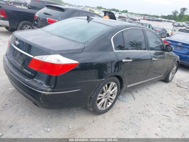 Photo 3 VIN: KMHGC4DF8AU075093 - HYUNDAI GENESIS 