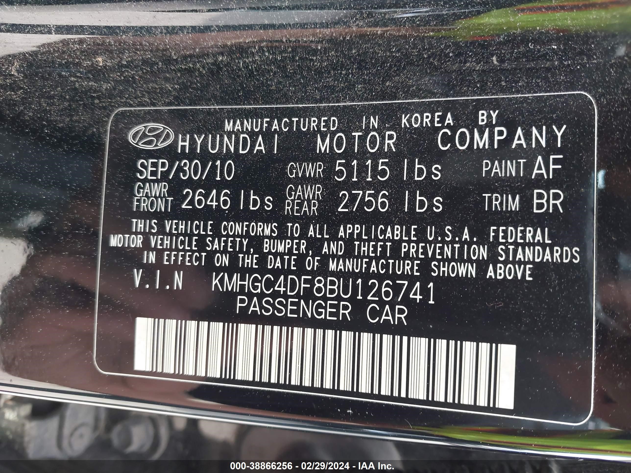 Photo 8 VIN: KMHGC4DF8BU126741 - HYUNDAI GENESIS 