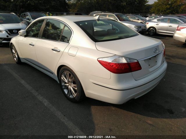 Photo 2 VIN: KMHGC4DF8BU141420 - HYUNDAI GENESIS 