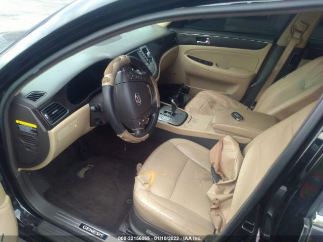 Photo 4 VIN: KMHGC4DF9AU099354 - HYUNDAI GENESIS 