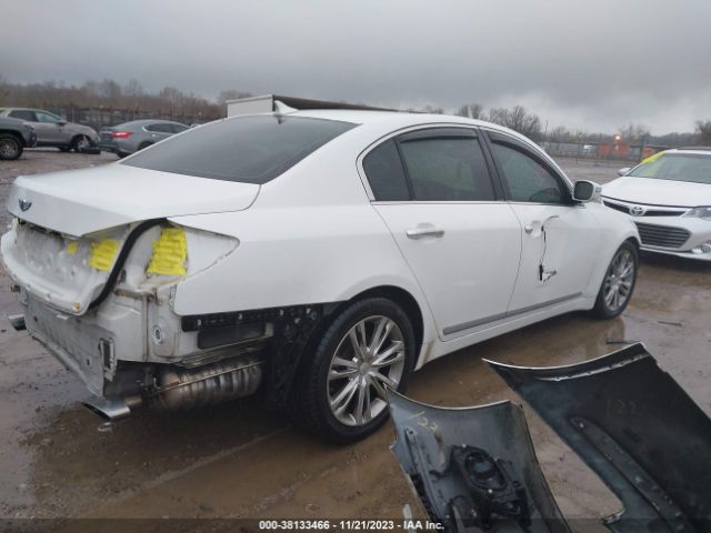 Photo 3 VIN: KMHGC4DF9BU146111 - HYUNDAI GENESIS 