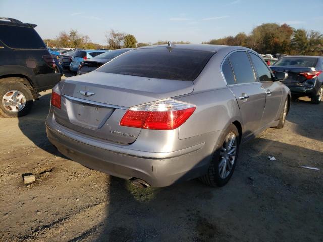 Photo 3 VIN: KMHGC4DFXAU083969 - HYUNDAI GENESIS 4. 