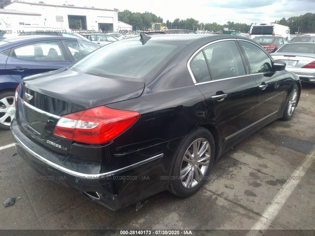 Photo 3 VIN: KMHGC4DFXCU171522 - HYUNDAI GENESIS 