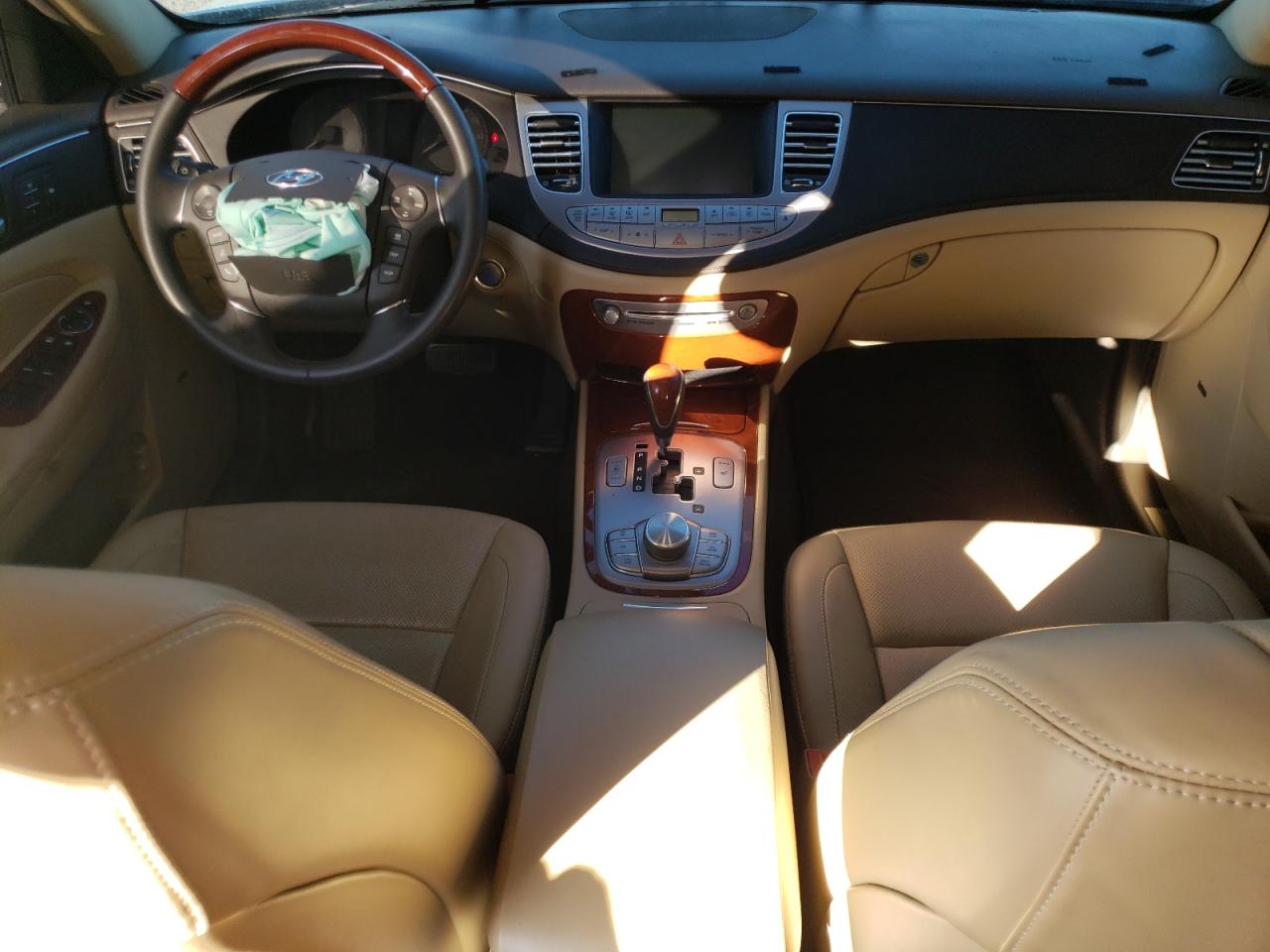 Photo 7 VIN: KMHGC4DH0CU207185 - HYUNDAI GENESIS 