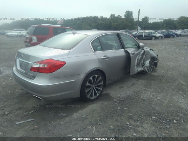 Photo 3 VIN: KMHGC4DH4DU241745 - HYUNDAI GENESIS 