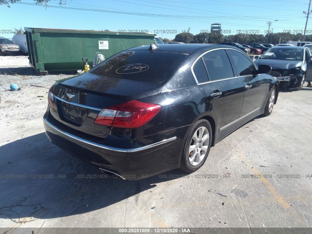 Photo 3 VIN: KMHGC4DH7CU187517 - HYUNDAI GENESIS 